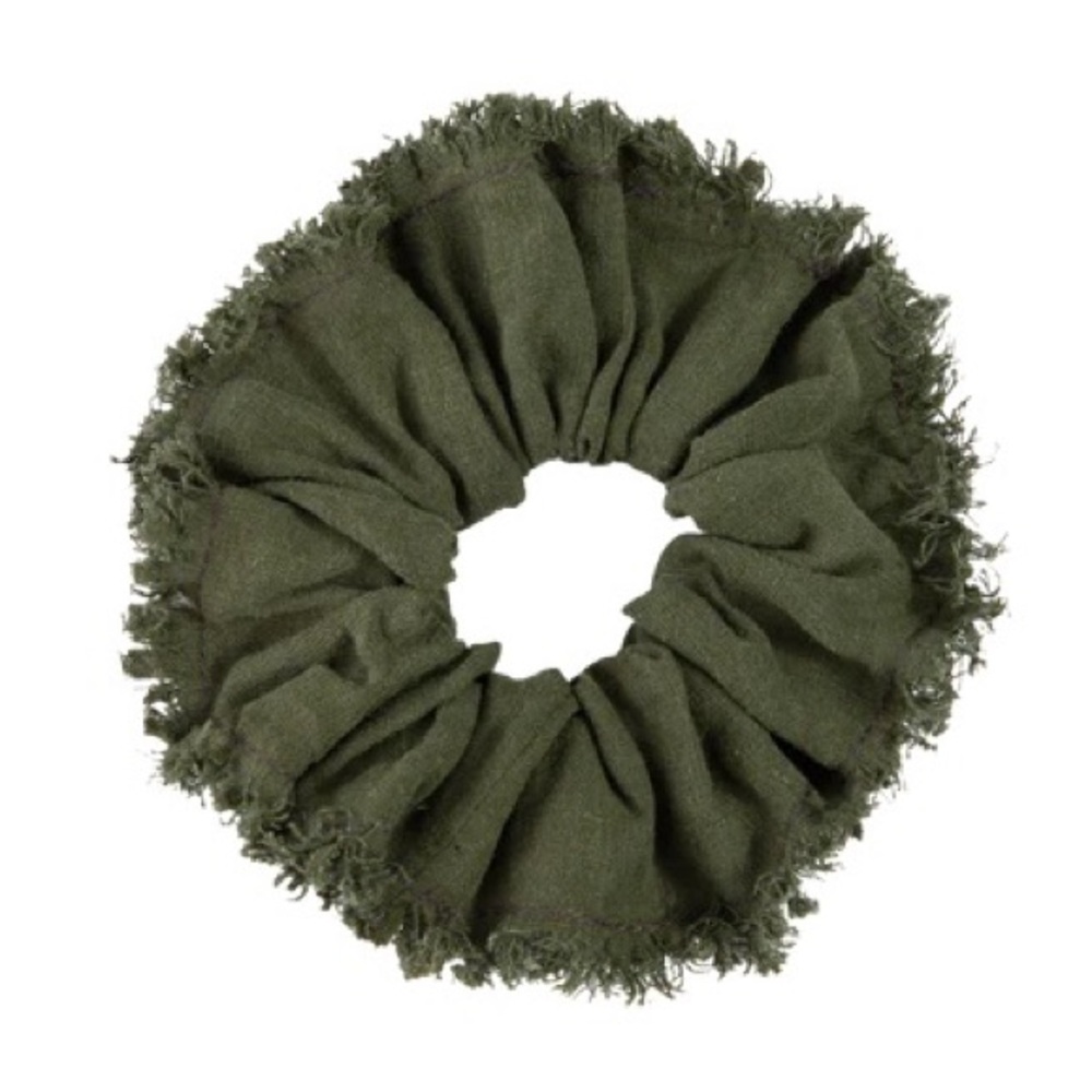 Donni. linen scrunchie